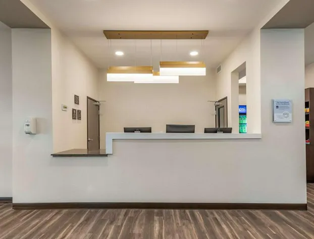 Sleep Inn Waukee-West Des Moines hotel detail image 2