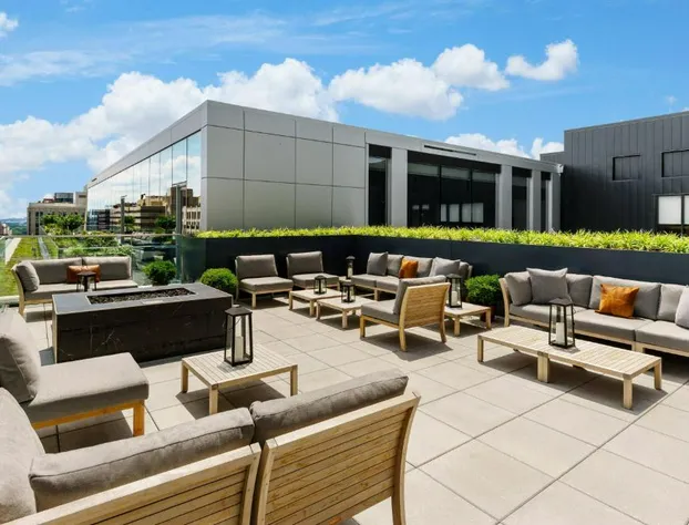 AC Hotel by Marriott Washington DC Downtown hotel detail image 2