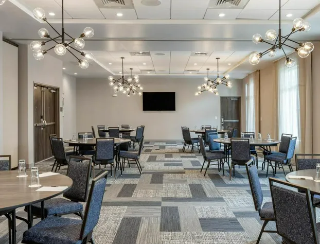 DoubleTree by Hilton Summerville Nexton hotel detail image 2