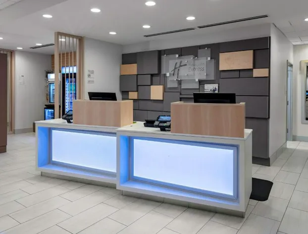 Holiday Inn Express & Suites Wilmington West - Medical Park by IHG hotel detail image 2