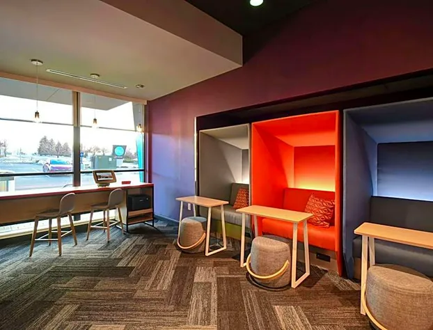 Tru By Hilton Denver South Park Meadows hotel detail image 4