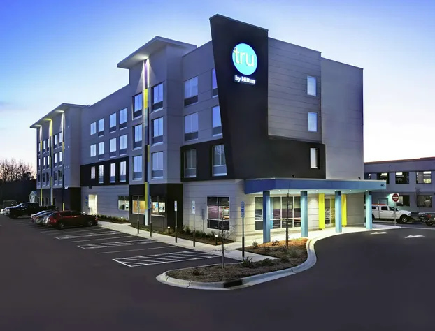 Tru By Hilton Burlington hotel detail image 2