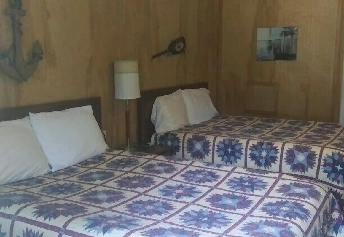 Whispering Creek Lodging & RV Resort hotel hero