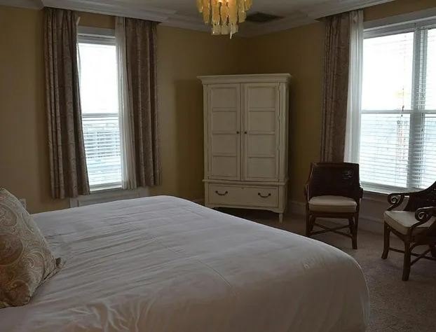 The Flanders Hotel hotel detail image 4