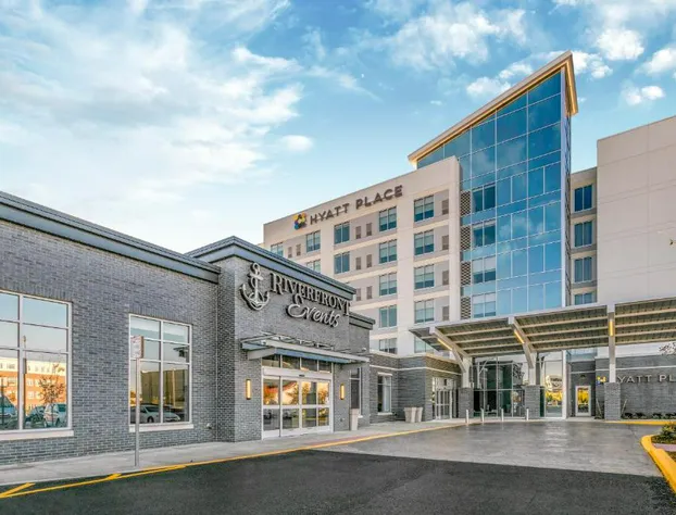 Hyatt Place Wilmington Riverfront hotel detail image 3