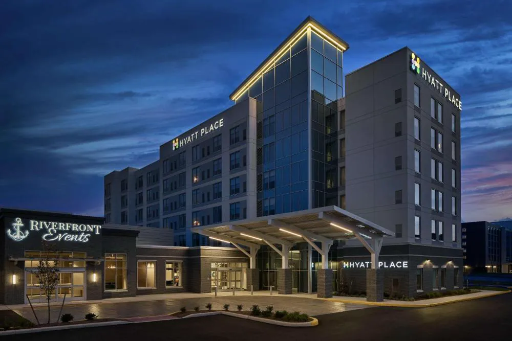 Hyatt Place Wilmington Riverfront hotel hero
