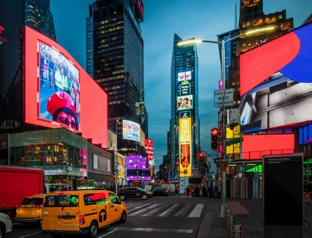 La Quinta Inn & Suites by Wyndham Times Square South hotel detail image 4