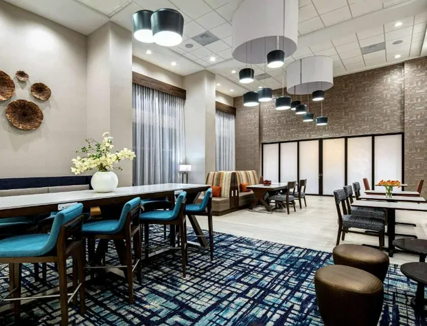 Hampton Inn & Suites Indio hotel detail image 2