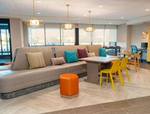 Home2 Suites by Hilton Corona hotel detail image 3