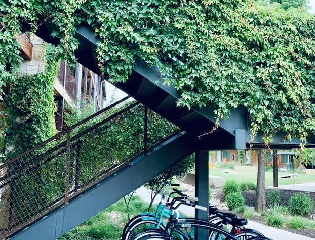 Cotton Court, by Valencia Hotel Collection hotel detail image 1