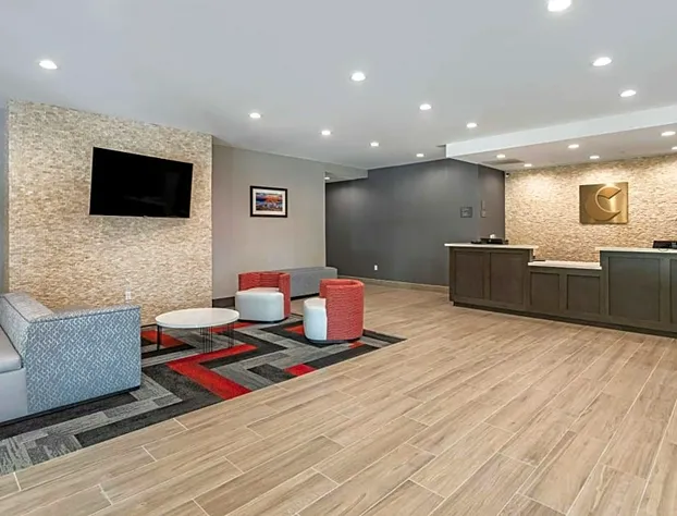 Comfort Inn & Suites hotel detail image 2