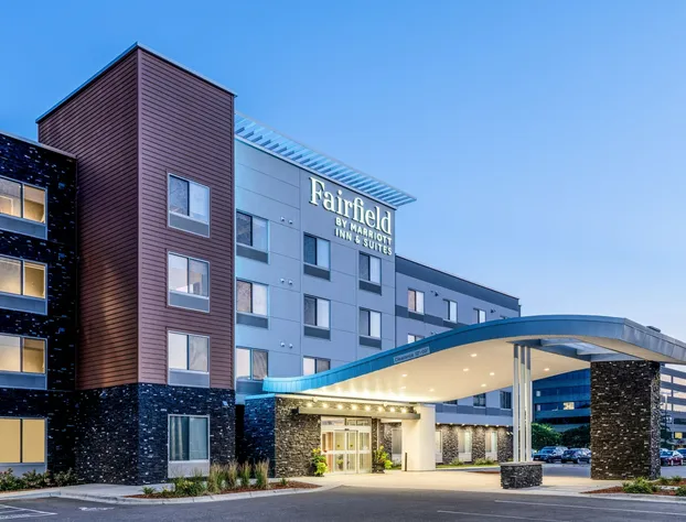 Fairfield Inn & Suites by Marriott Minneapolis North hotel detail image 1