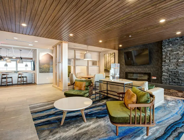 Fairfield Inn & Suites by Marriott Minneapolis North hotel detail image 3