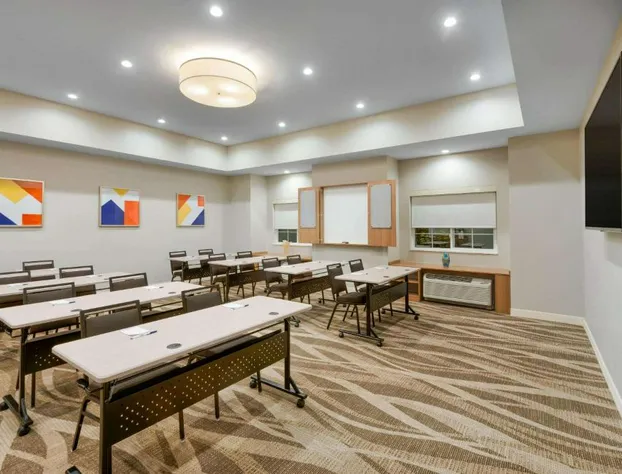 Microtel Inn & Suites by Wyndham Warsaw hotel detail image 1