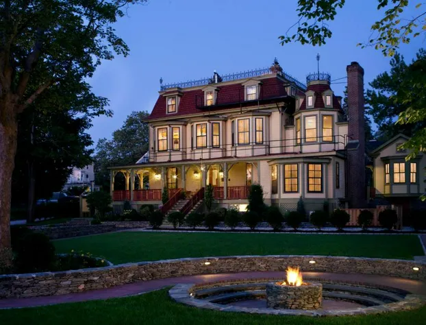 Cliffside Inn hotel detail image 1