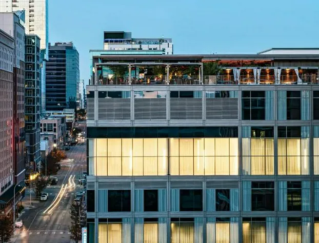 Austin Marriott Downtown hotel detail image 3