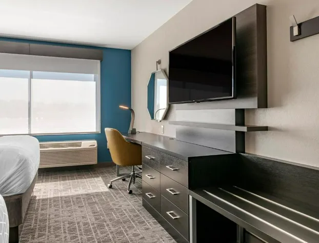 Holiday Inn Express & Suites Carlisle Southwest – I-81 by IHG hotel detail image 4