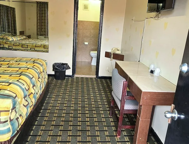 Royal Budget Inn hotel detail image 4