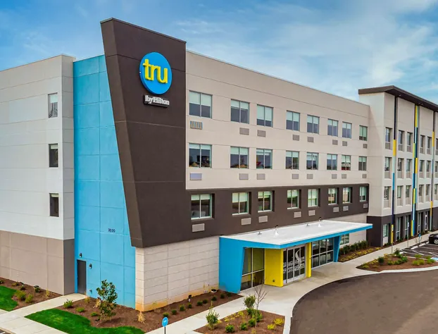 Tru by Hilton Clarksville, TN hotel detail image 1