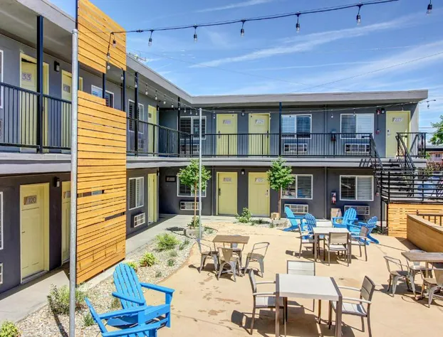 Americana Modern Hotel hotel detail image 2