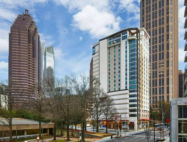 Hampton Inn & Suites Atlanta Midtown hotel detail image 1
