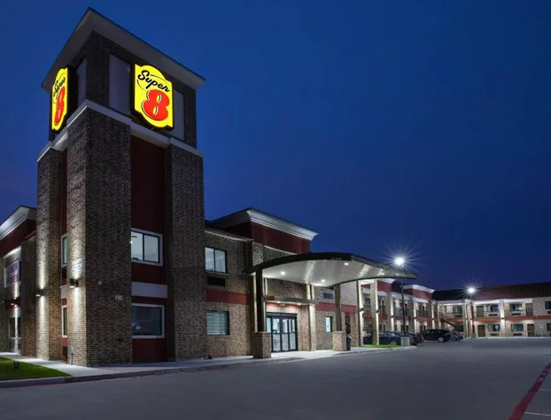 Super 8 by Wyndham Humble/Fallcreek/Houston hotel detail image 3