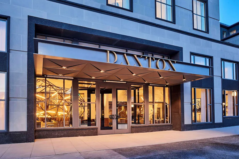 Daxton Hotel Birmingham, Curio Collection by Hilton hotel hero