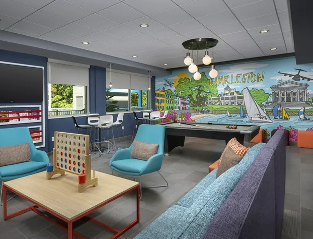 Tru by Hilton Charleston Ashley Phosphate hotel detail image 3