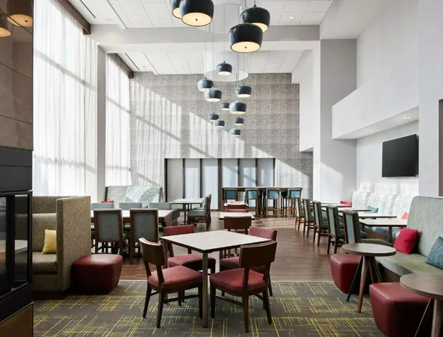 Hampton Inn & Suites Franklin Indianapolis hotel detail image 3