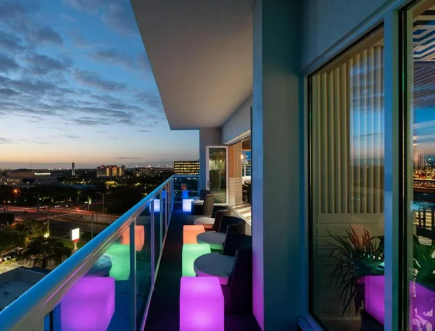 The Karol Hotel, St. Petersburg Clearwater, a Tribute Portfolio Hotel hotel detail image 2