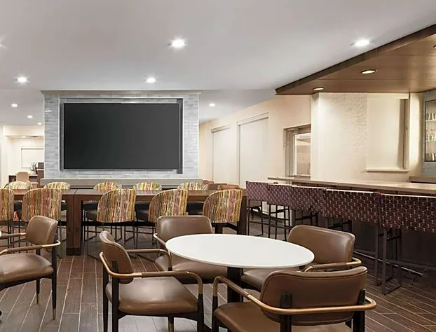 Residence Inn Richmond Midtown/Glenside hotel detail image 4