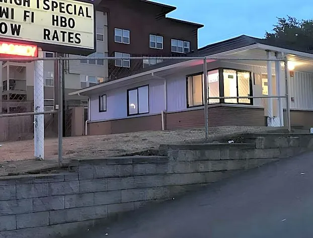 New West Motel hotel detail image 3