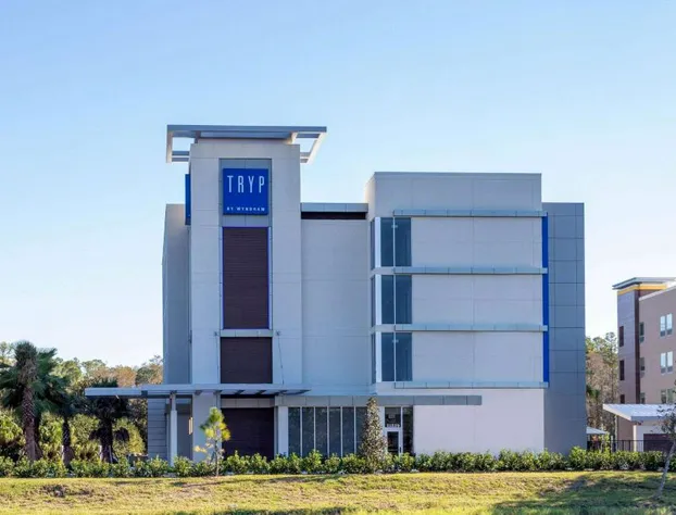TRYP by Wyndham Orlando hotel detail image 1