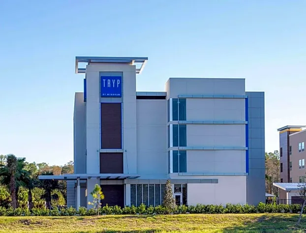 TRYP by Wyndham Orlando hotel detail image 1