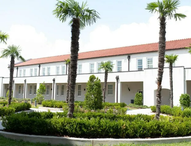 Centennial Plaza Resort Gulfport hotel detail image 1