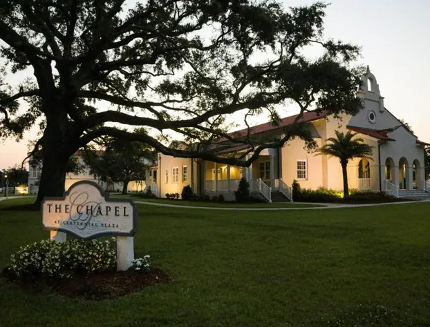 Centennial Plaza Resort Gulfport hotel detail image 4