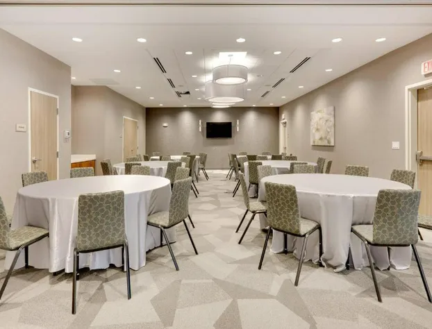 Springhill Suites Dallas Mansfield hotel detail image 3