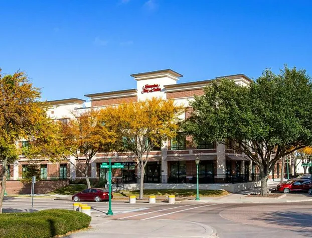 Hampton Inn & Suites Keller Town Center hotel detail image 2