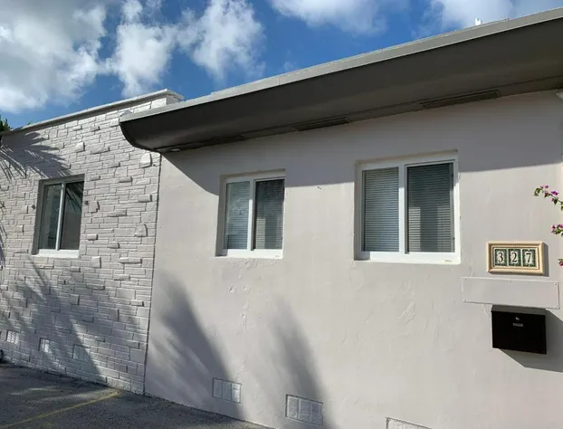 Tiana Beach Inn hotel detail image 2