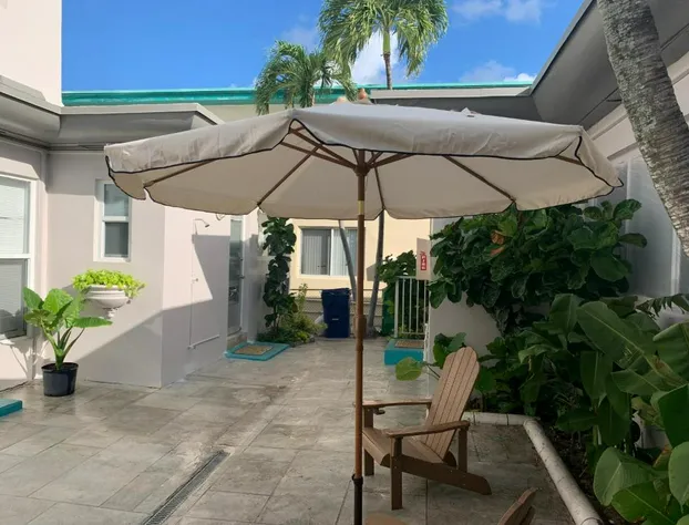 Tiana Beach Inn hotel detail image 4