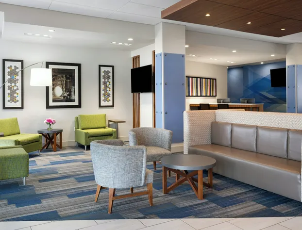 Holiday Inn Express & Suites Madison West - Middleton by IHG hotel detail image 4