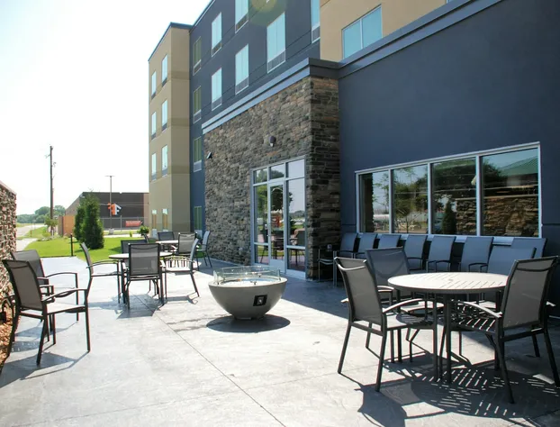 Fairfield Inn & Suites by Marriott Winona hotel detail image 1