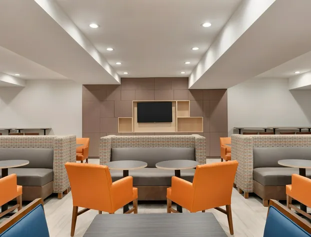 Holiday Inn Express Jamaica - JFK AirTrain - NYC by IHG hotel detail image 4