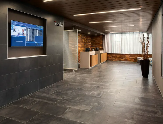 Courtyard by Marriott Seattle Northgate hotel detail image 1