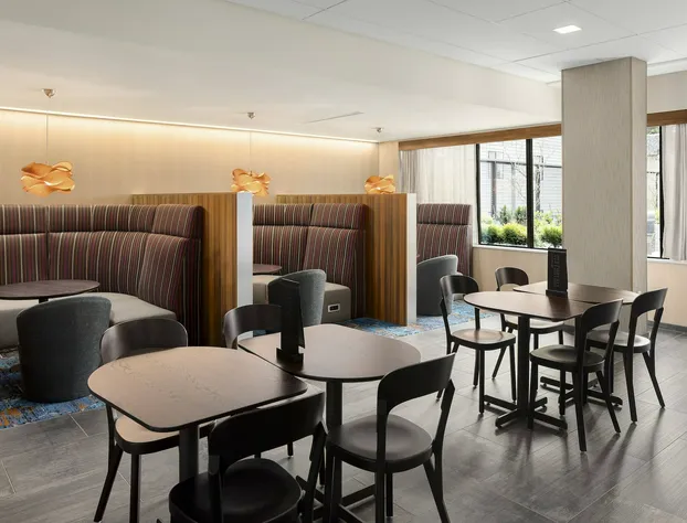 Courtyard by Marriott Seattle Northgate hotel detail image 2