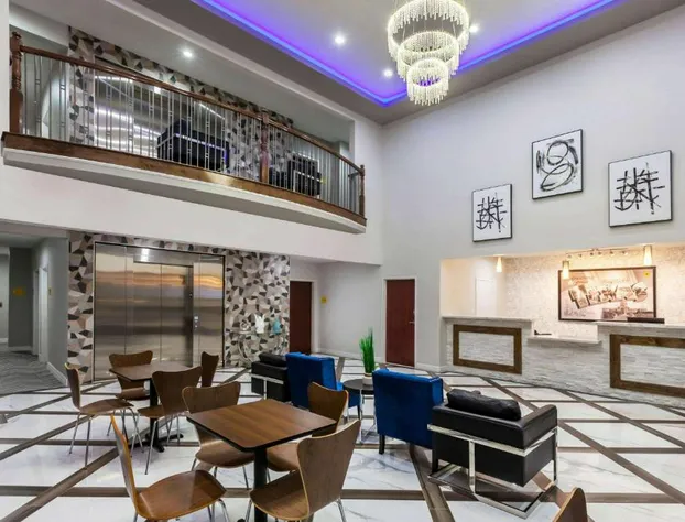 Super 8 by Wyndham Kingwood Houston North hotel detail image 3