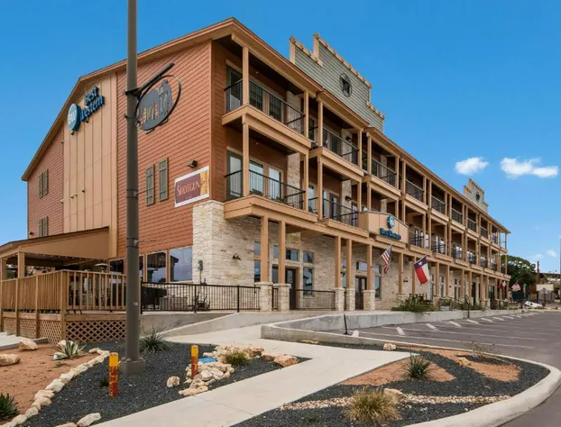 Best Western Bandera Suites & Saloon hotel detail image 1