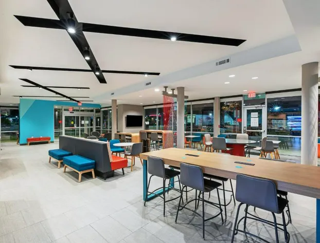 avid hotel Bentonville – Rogers by IHG hotel detail image 4