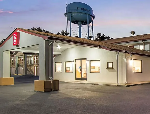 Red Roof Inn St George, SC hotel detail image 3