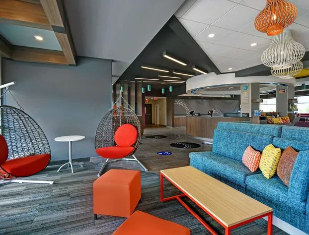 Tru by Hilton Monroe hotel detail image 4